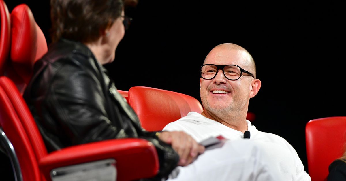 jony-ive-mengonfirmasi-bahwa-dia-sedang-mengerjakan-perangkat-baru-dengan-openai