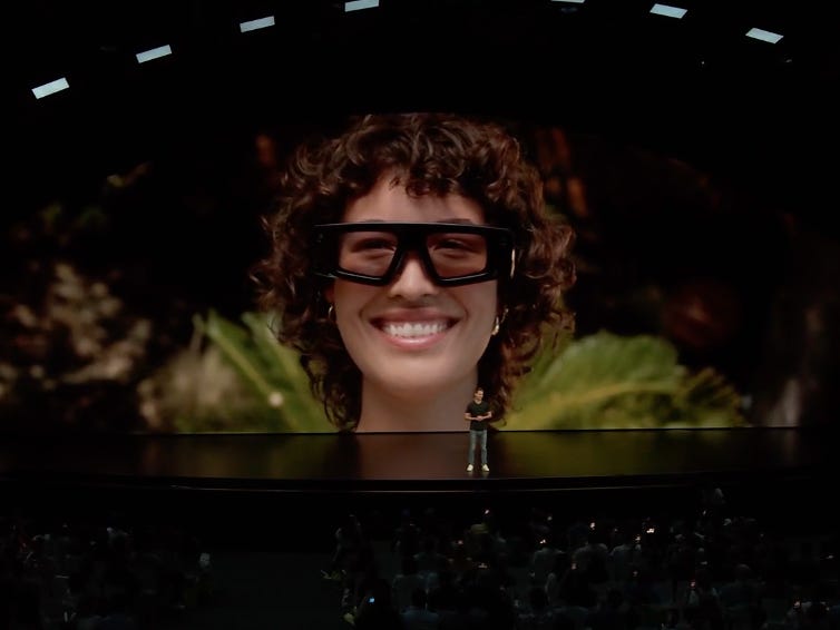 snap-mengejek-headset-besar-apple-dan-meta,-tapi-spectacles-barunya-terlihat-seperti-kartun