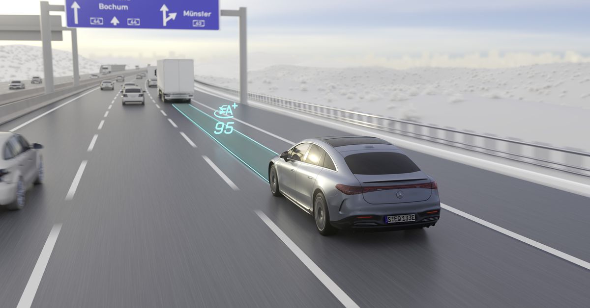 mercedes-meningkatkan-kecepatan-fitur-drive-pilot-yang-bebas-genggam-dan-tidak-memerlukan-mata