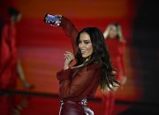 Anitta, Rosalía, Bad Bunny & Artis Latin Lainnya yang Merajai Pekan Mode 2024: Foto