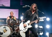 Foo Fighters Keluar dari Festival Musik Soundside Connecticut