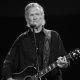 kris-kristofferson,-legenda-penulis-lagu-country-dan-aktor-ternama,-meninggal-pada-usia-88-tahun