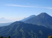 Tips Aman dan Nyaman Liburan ke Dieng, Negeri di Atas Awan
