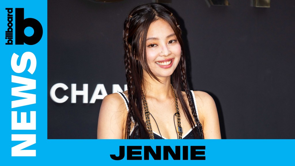 jennie-blackpink-goda-single-baru,-‘pretty-girl-mantra’-|-berita-papan-iklan