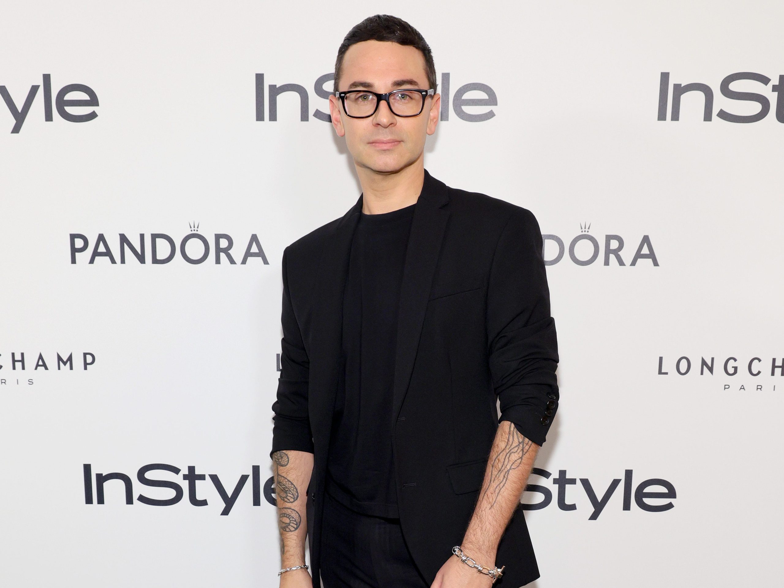 christian-siriano-berharap-‘penghakiman-tidak-terlalu-berat’-di-karpet-merah