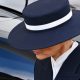 topi-pelantikan-melania-trump-mirip-dengan-carmen-sandiego
