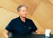 Pendiri Whole Foods John Mackey mengatakan Apple Watch miliknya membantunya berhenti minum