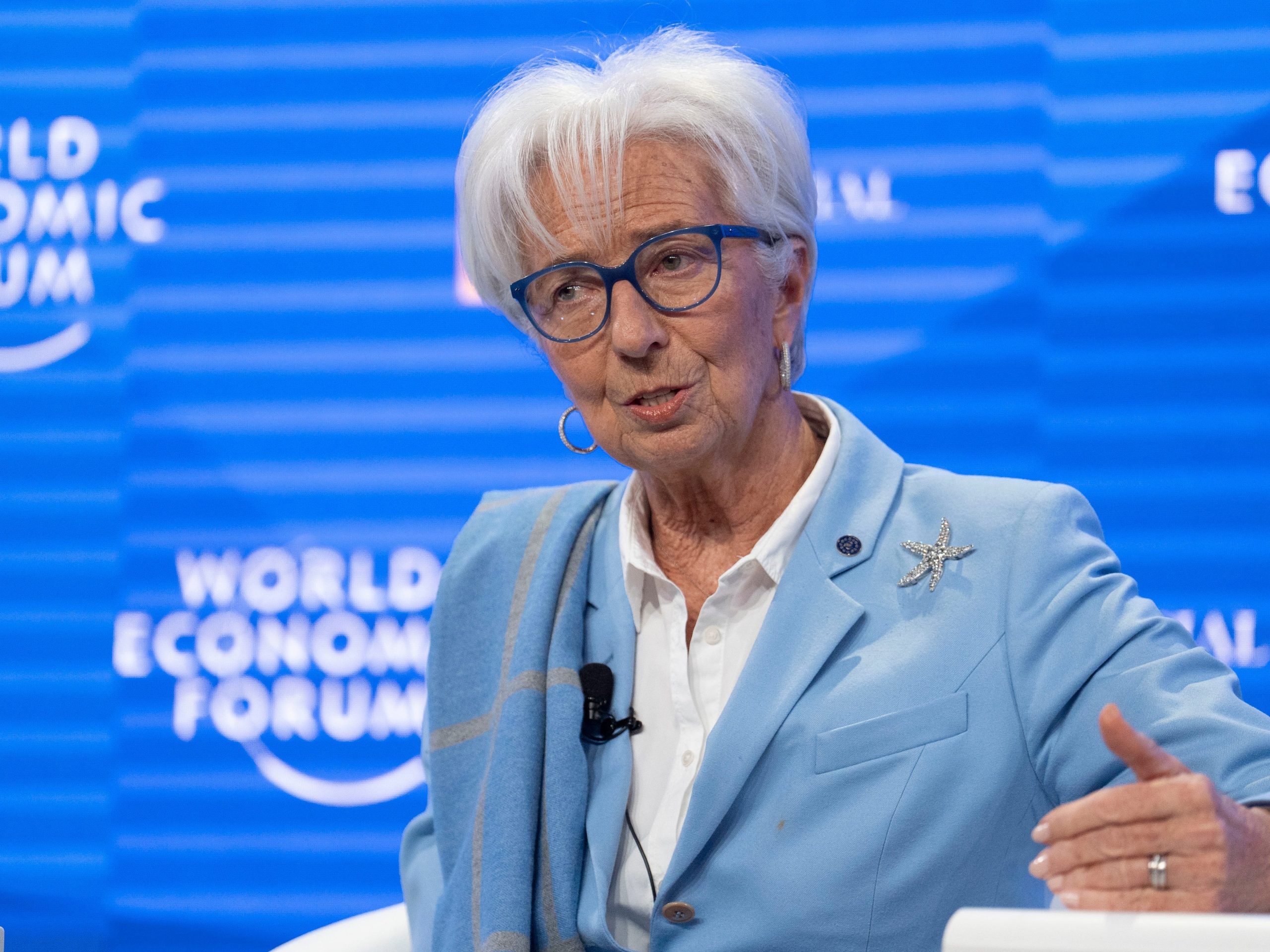 ‘terlalu-pesimisme’-—-fink,-trump-dan-schwarzman-menargetkan-eropa-yang-menghindari-risiko-di-davos