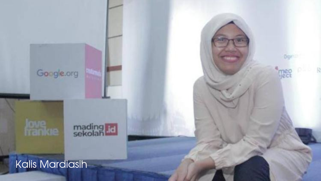 mbah-moen,-dari-jauh-sekali