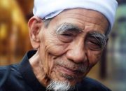 Mbah Moen sebagai Guru Ideal