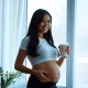 bolehkah-ibu-hamil-minum-susu-kambing,-apa-saja-manfaatnya?
