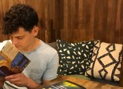 Apa yang Saya Lakukan Saat Saya Tidak Bepergian