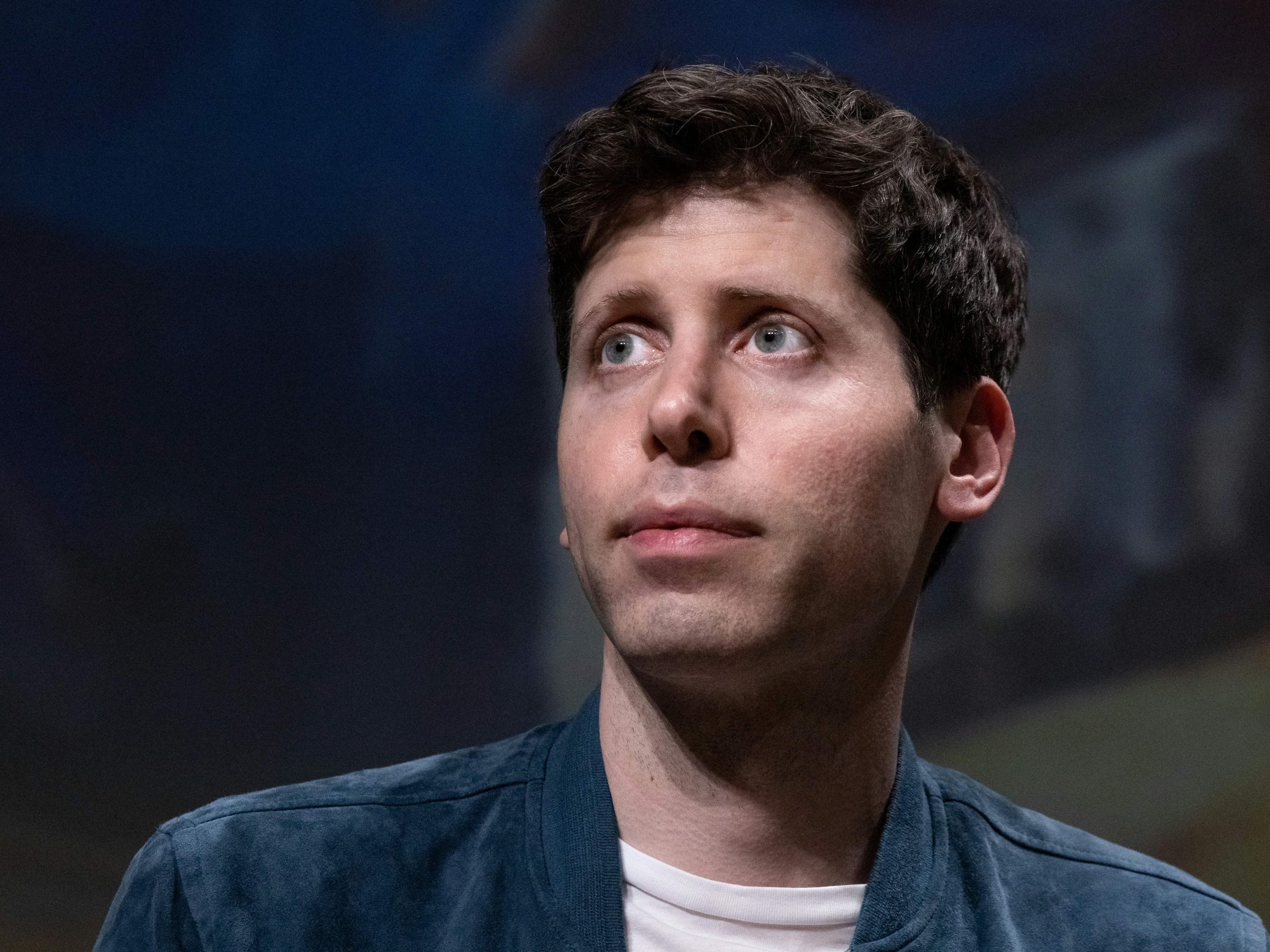 china-deepseek-baru-saja-menunjukkan-kepada-setiap-perusahaan-teknologi-amerika-seberapa-cepat-mengejar-ketinggalan-di-ai