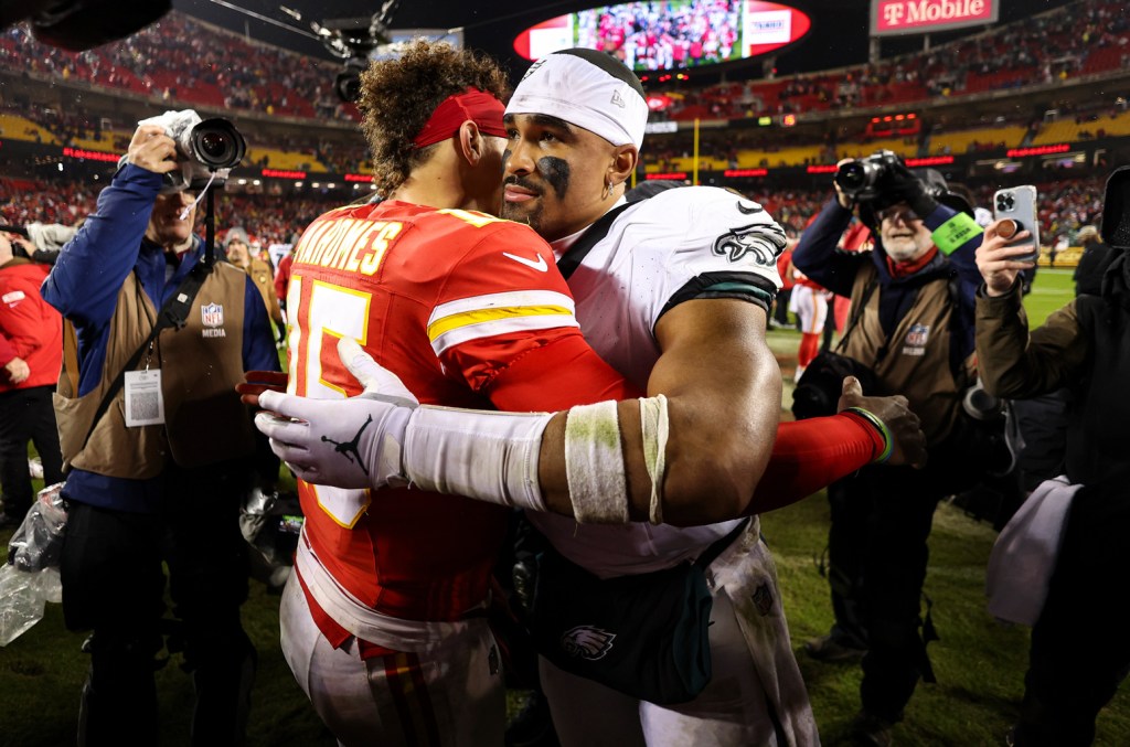 super-bowl-2025-livestream:-cara-menonton-the-chiefs-vs-eagles-online-gratis
