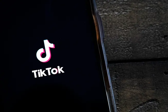 pemain-teknologi-besar-muncul-sebagai-mitra-yang-mungkin-untuk-tiktok-kami