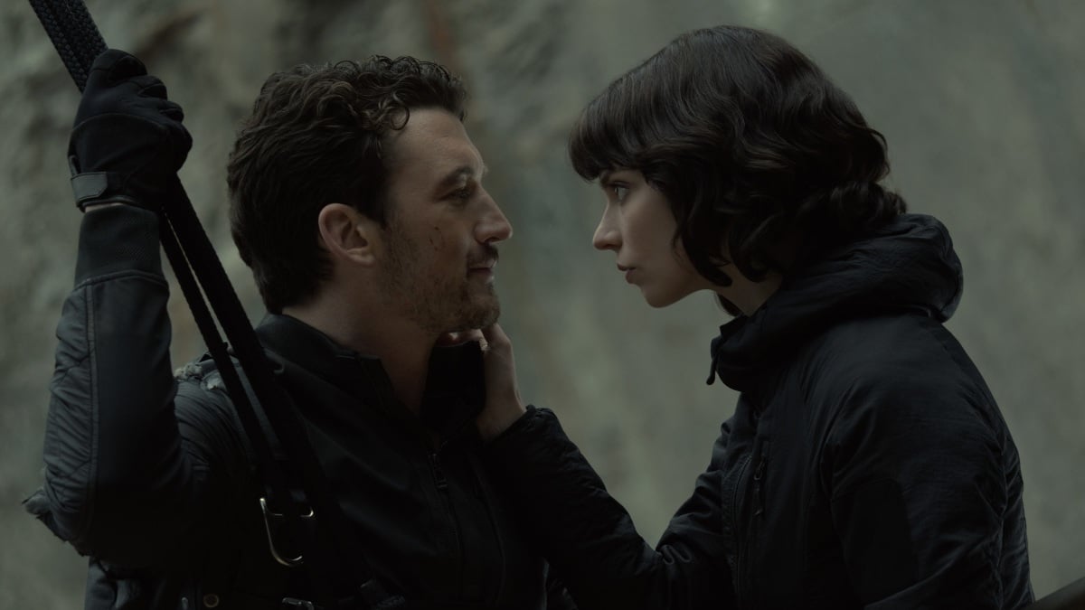 ulasan-ngarai:-romansa-dan-bentrokan-sci-fi-di-anya-taylor-joy-dan-miles-teller-dua-hander