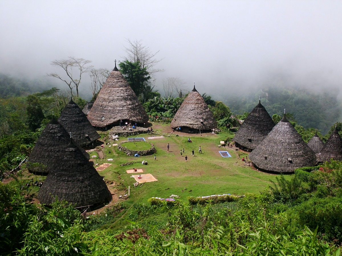 2-hari-wae-rebo-trip