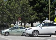 Mobil Self-Driving: Google dan lainnya memetakan jalan menuju kendaraan otomatis