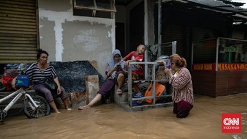 update-banjir-jakarta:-117-rt-masih-terendam-malam-ini