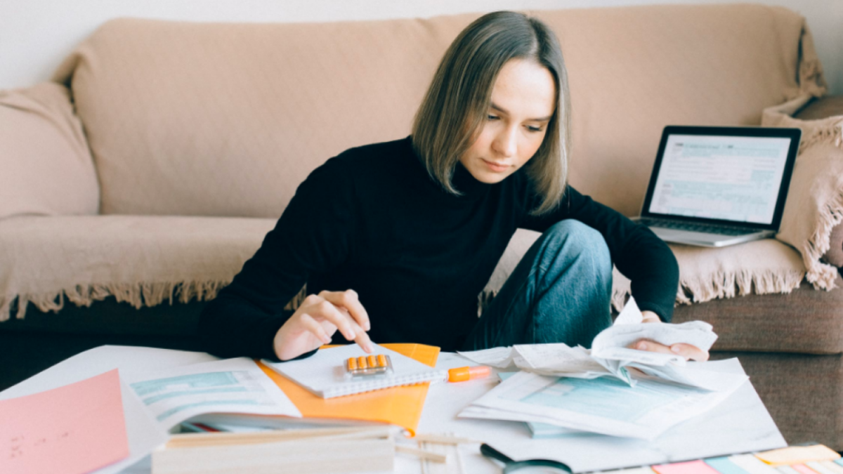 perangkat-lunak-pajak-terbaik-untuk-freelancer,-kontraktor-independen,-dan-pekerja-pertunjukan