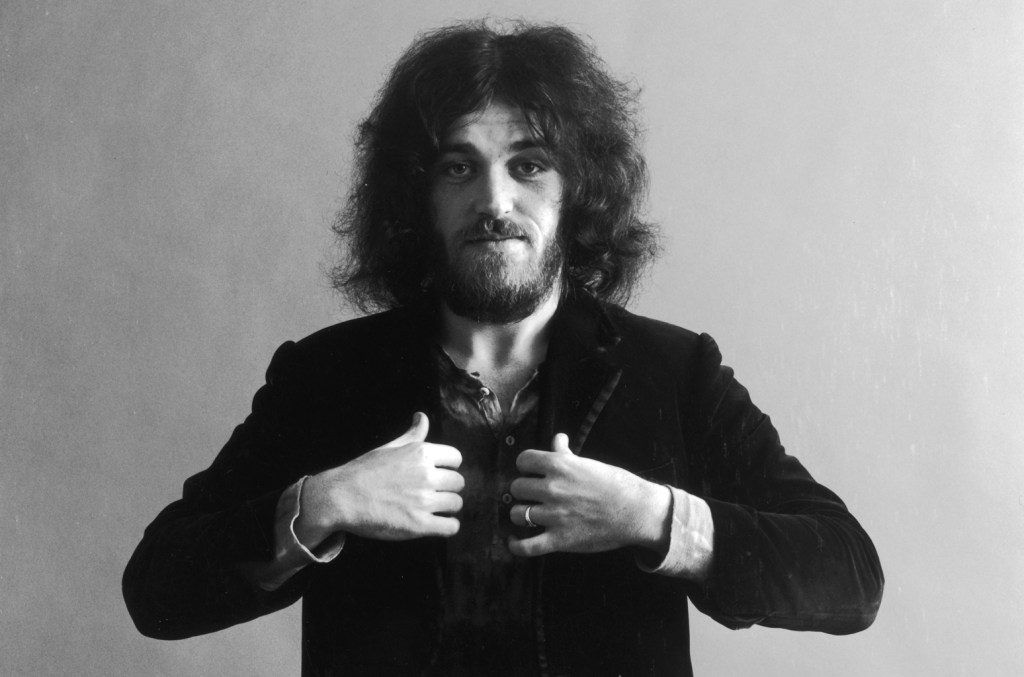 janda-joe-cocker-pada-nominasi-aula-rock-&-surat-dukungan-terbuka-paul-mccartney