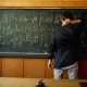 apakah-itu-listrik-atau-magnet?-tergantung-di-mana-anda-berdiri