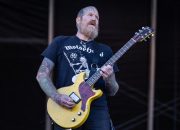 Co-Founder Mastodon Brent Hinds meninggalkan band setelah 25 tahun