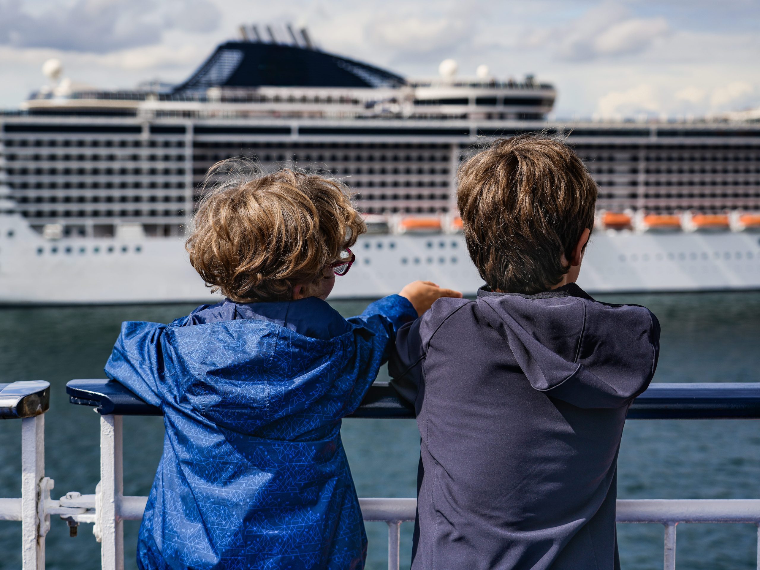 saya-mulai-mengambil-kapal-pesiar-dengan-anak-anak-saya-ketika-mereka-masih-kecil-mereka-sempurna-untuk-menguji-kemandirian-dan-keterampilan-hidup-mereka.