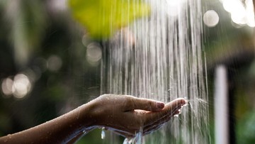bacaan-niat-mandi-junub-sebelum-puasa-untuk-laki-laki-dan-perempuan