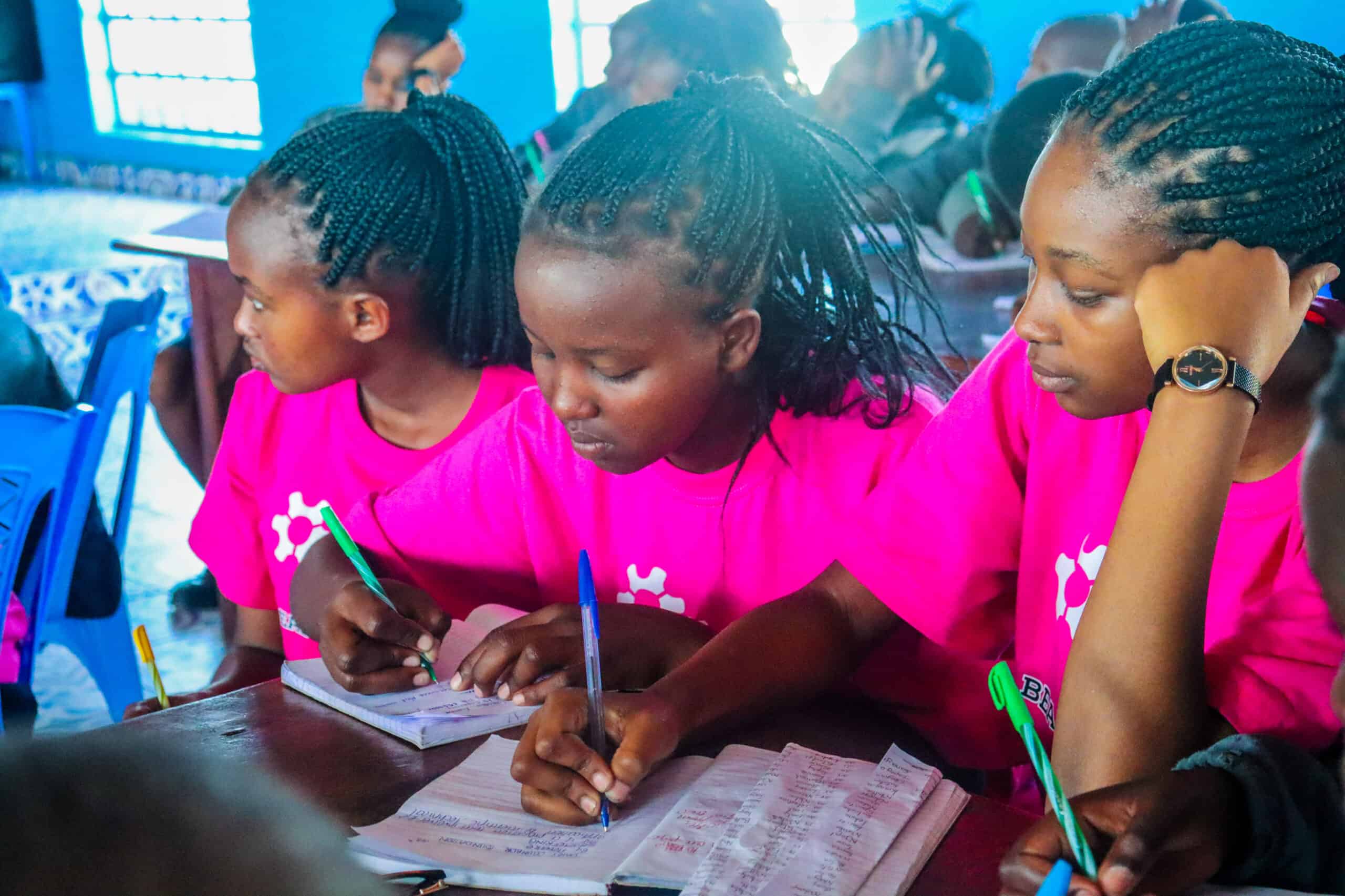 sparking-an-interest-in-stem-–-beads-tembea-academy-swenext-club