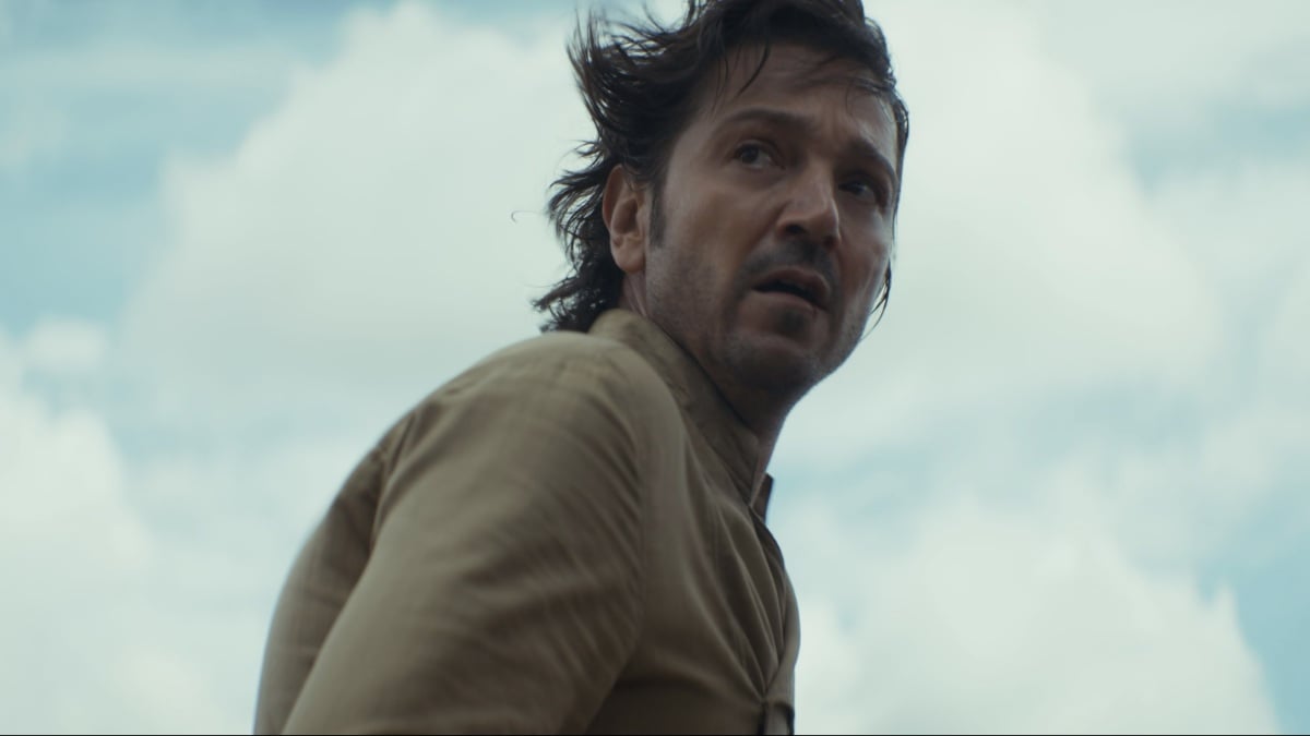 the-death-star-menjulang-besar-di-atas-trailer-andor-musim-2