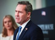 Mike Waltz Meninggalkan Daftar Teman Venmo -nya Publik