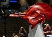 Instrumen gila ini memungkinkan kita mendengar bagaimana dinosaurus mungkin terdengar