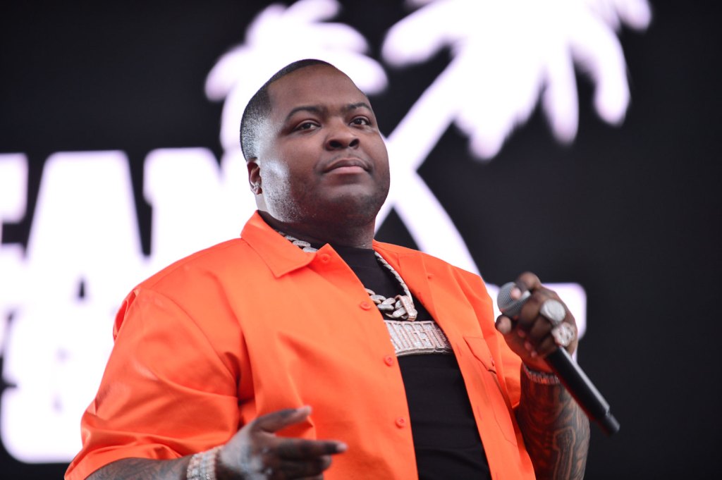 sean-kingston-dan-ibunya-dinyatakan-bersalah-dalam-persidangan-penipuan-kawat-federal-$-1-juta