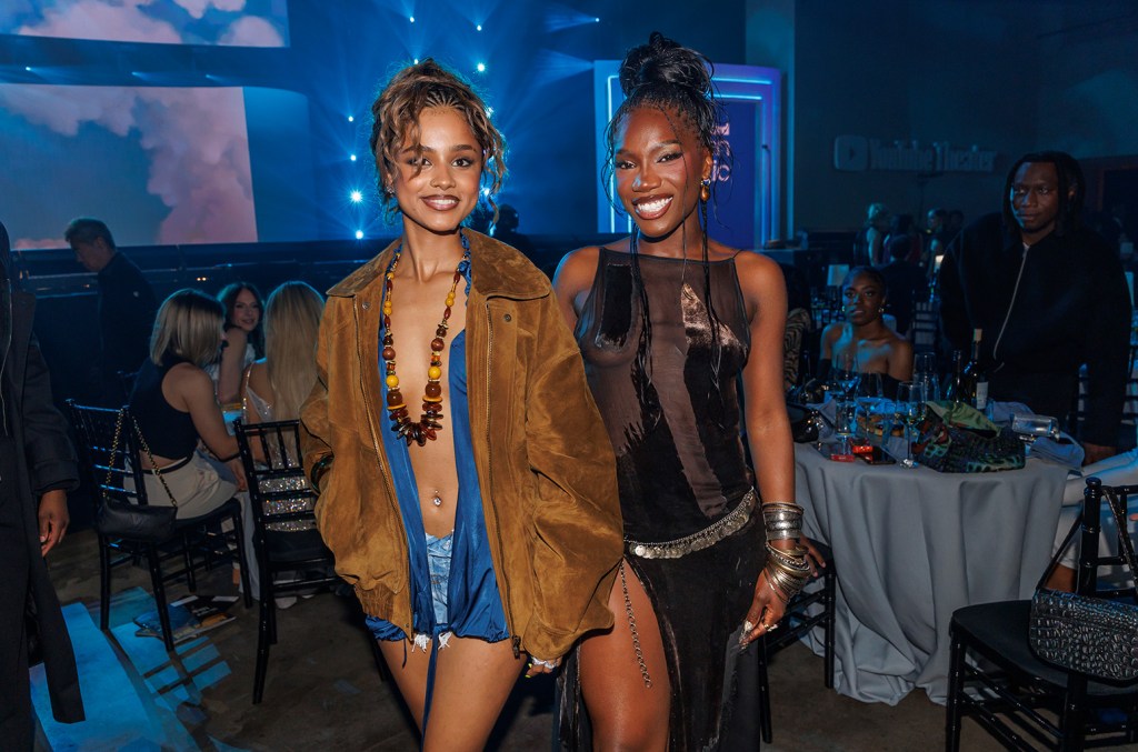 billboard-women-in-music-2025:-12-momen-terbaik-dari-malam-bertabuh-bintang