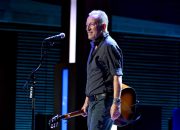 Bruce Springsteen memberikan penghormatan kepada Joe DePugh, inspirasi di balik ‘Glory Days’