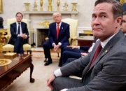 Penasihat Trump dilaporkan menggunakan Gmail Pribadi untuk diskusi militer ‘sensitif’