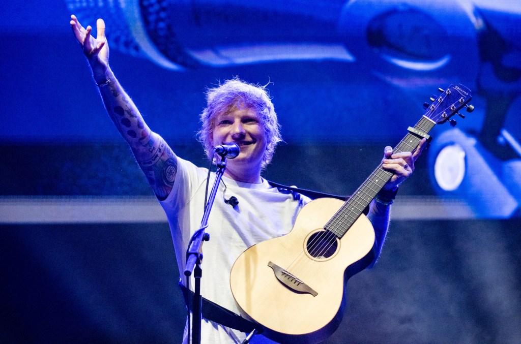 ed-sheeran-ingin-bertemu-dengan-anda-di-lantai-di-lagu-baru-‘azizam’:-stream-it-now