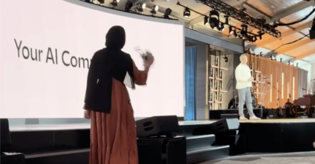 microsoft-memecat-pemrotes-karyawan-yang-menyebut-bos-ai-sebagai-‘pencatut-perang’