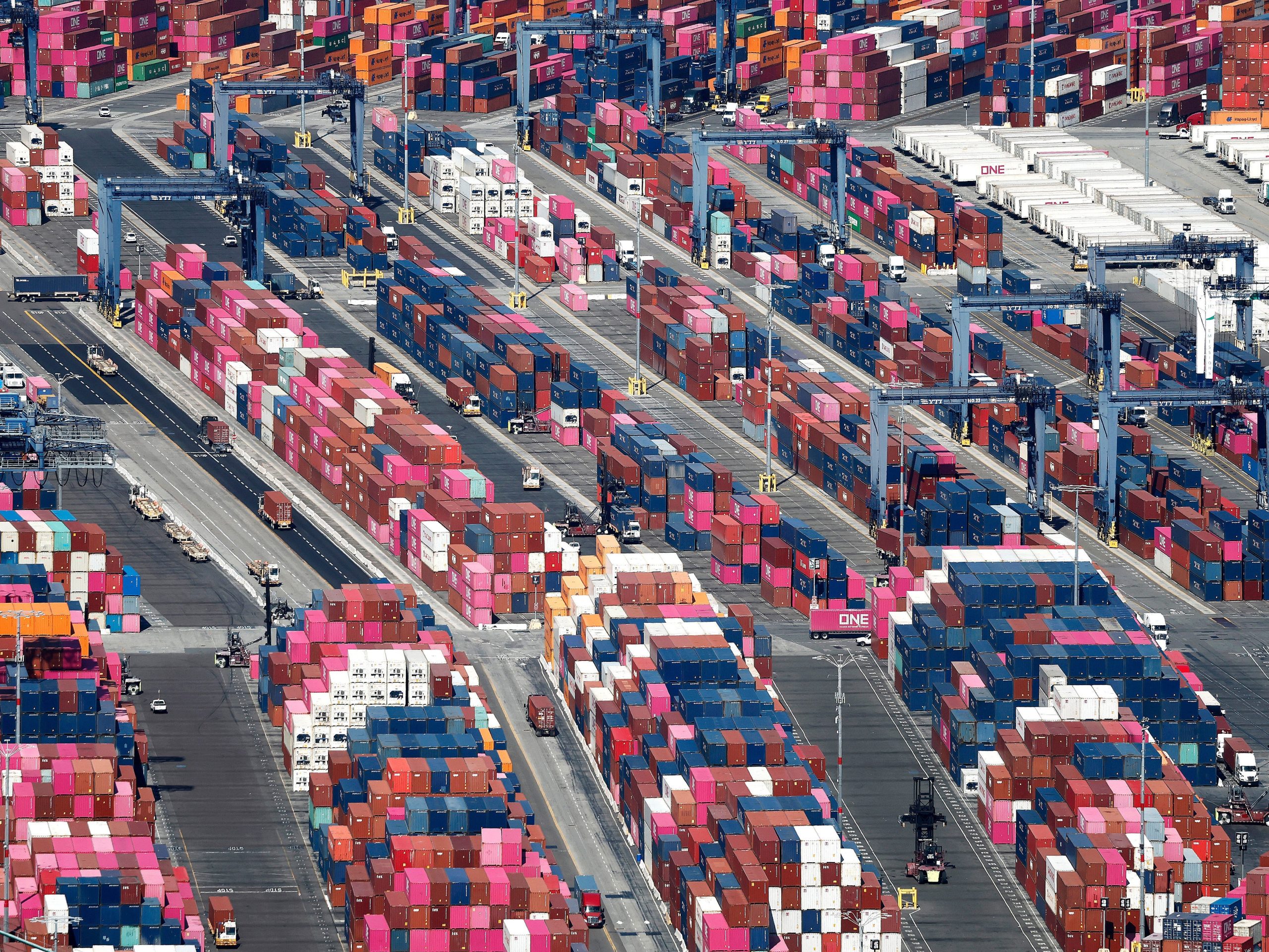 china-memukul-kembali-dengan-tarif-125%-segar-pada-impor-as
