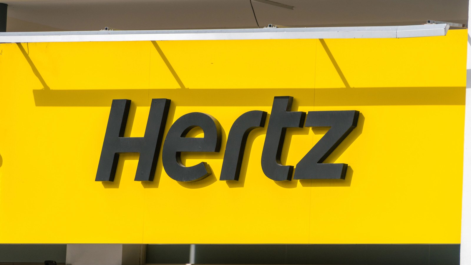 hertz-mengkonfirmasi-info-pelanggan,-lisensi-pengemudi-dicuri-dalam-pelanggaran-data