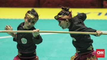 pencak-silat:-jurus-memadukan-olahraga-dan-menjaga-warisan-budaya