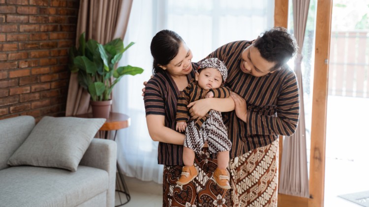 rekomendasi-nama-bayi-laki-laki-jawa-sanskerta-modern-yang-penuh-makna