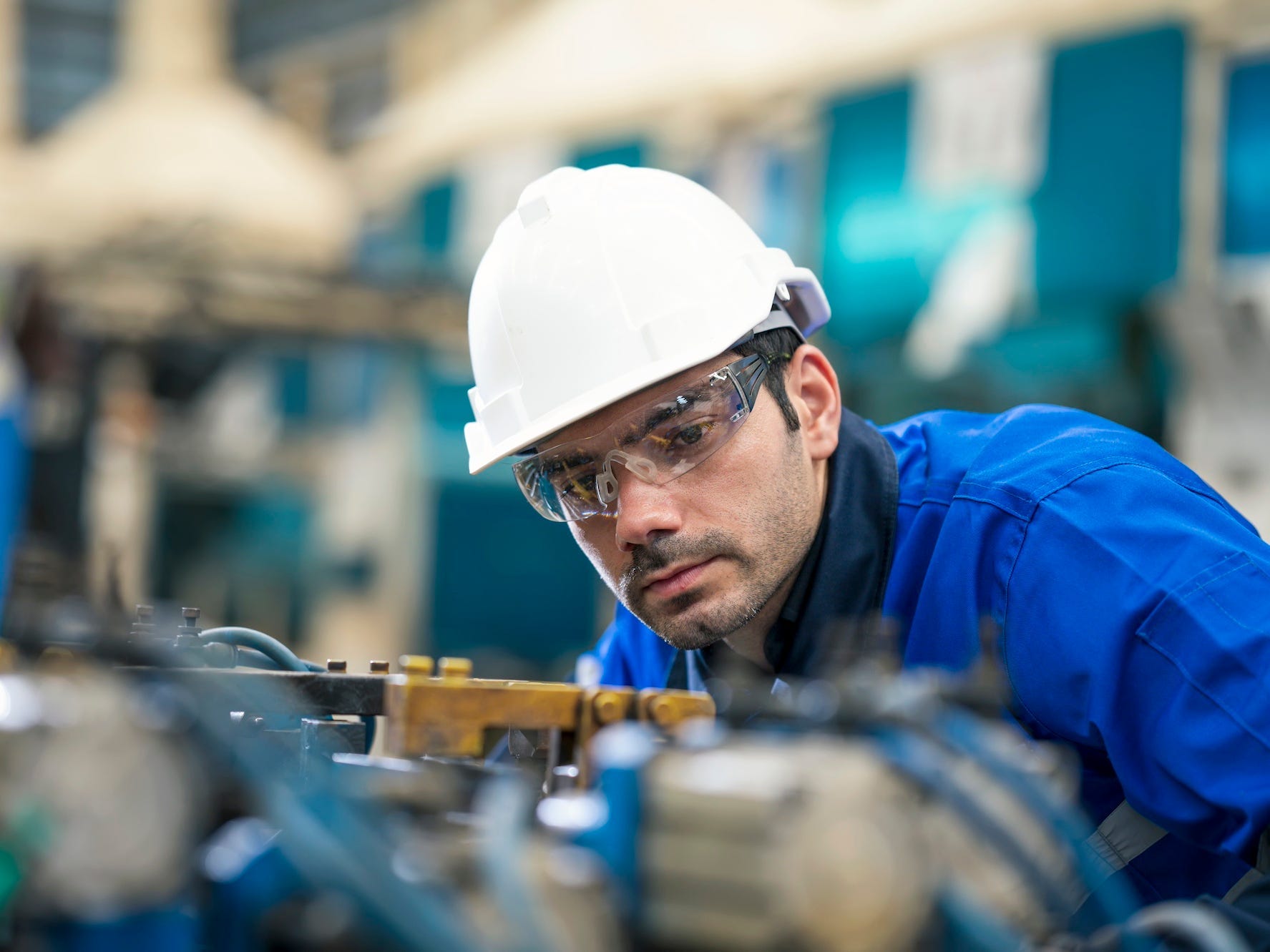 pekerjaan-terbaik-dan-terburuk-untuk-para-profesional-tingkat-pemula