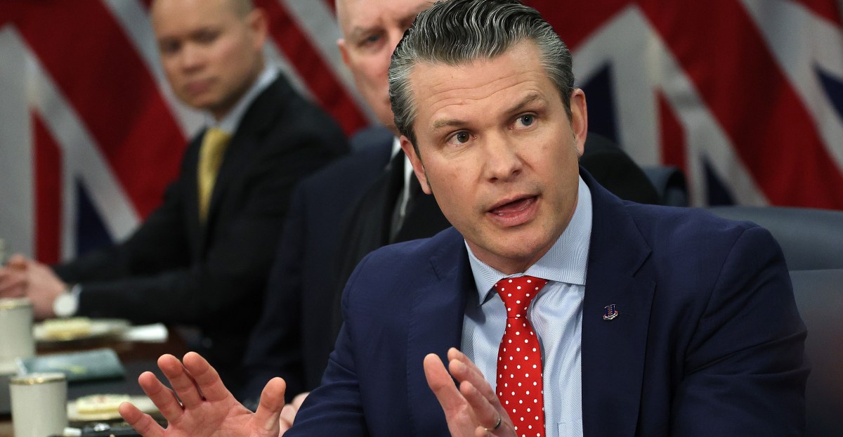 investigasi-terhadap-obrolan-kelompok-sinyal-pete-hegseth-sedang-berkembang