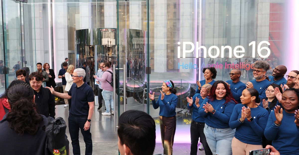 apple-mengatakan-tarif-akan-dikenakan-biaya-setidaknya-$-900-juta-kuartal-ini