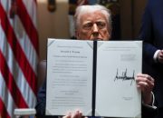 Hakim menampar perintah eksekutif Trump yang ‘cringe-worthy’ yang menargetkan Perkins Coie