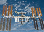 Anggaran NASA 2026 Trump akan memangkas kru ISS dan mengalokasikan lebih banyak uang untuk Elon