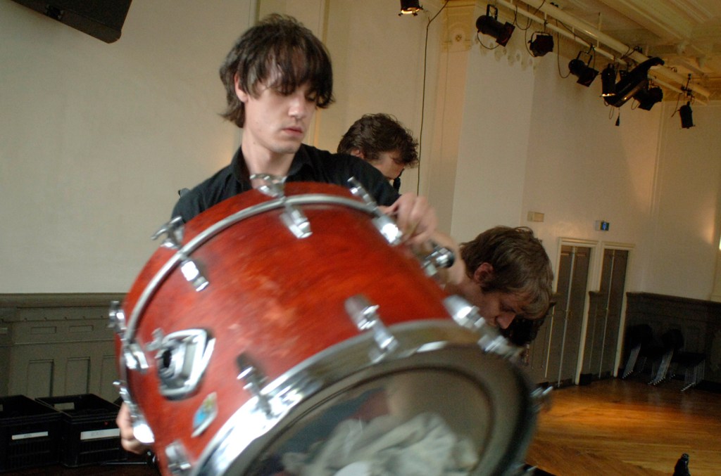 nathan-jerde,-drummer-chicago-indie-rockers-the-ponys,-telah-meninggal