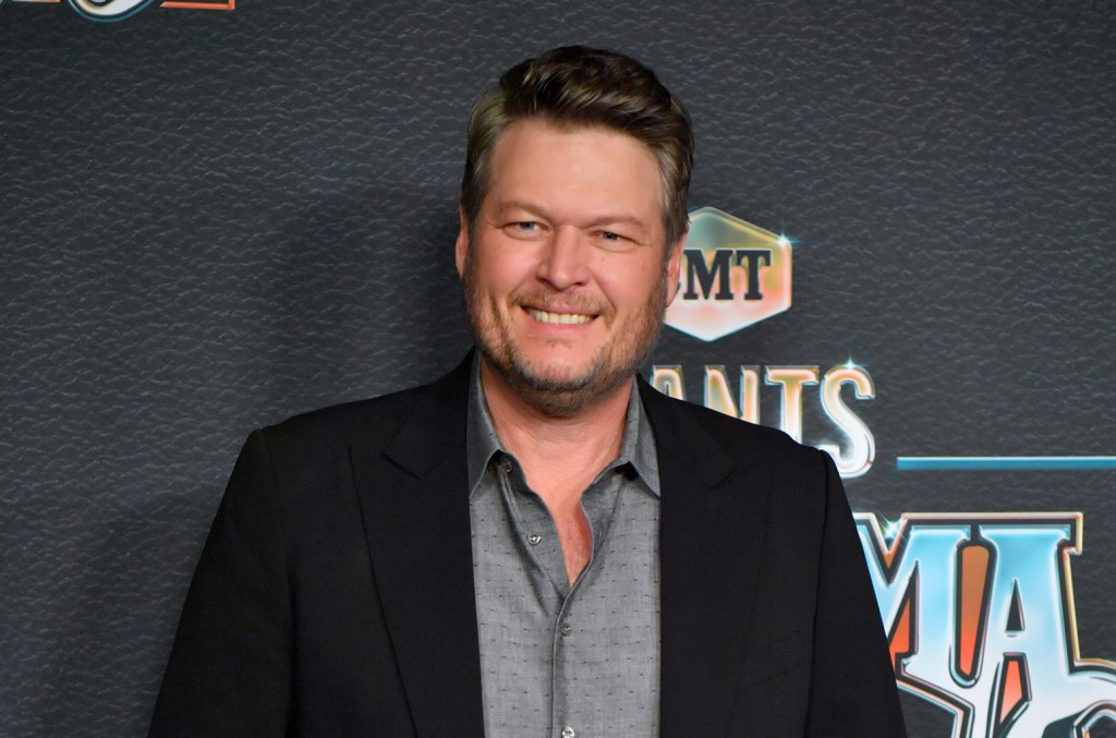 blake-shelton-menjatuhkan-‘texas’-di-‘fallon,’-kata-post-malone-memicu-kembali